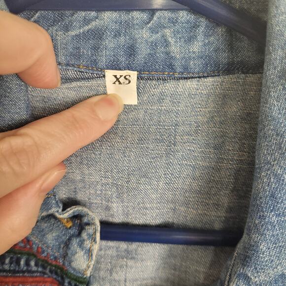 Embroidered denim front tie shacket Size XS boho western womens - Picture 2 of 9